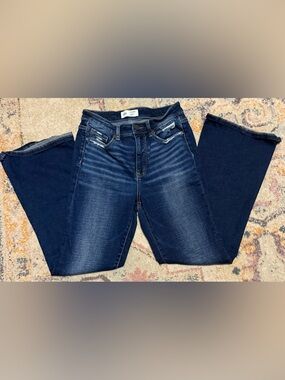 BKE Women’s 27x29.5 Parker Universal Fit High Rise Flare Dark Wash Distressed